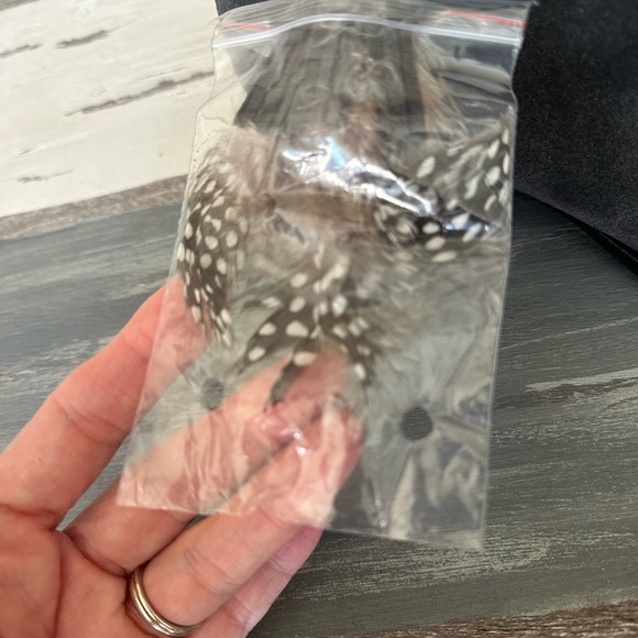 NWOT Gianni Bini Charcoal Gray Feather Ankle Bootie - Size 9.5 - Picture 2 of 9